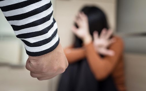  عقوبة التعنيف الاسري في السعودية