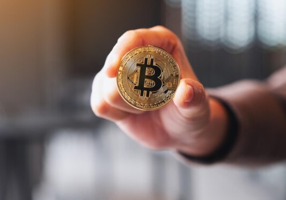 عقوبة تداول العملات الرقمية